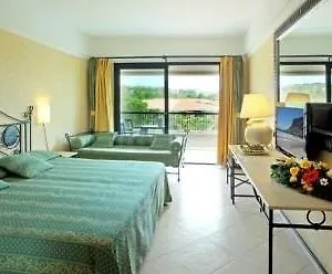 Fiesta Athenee Palace Hotell
